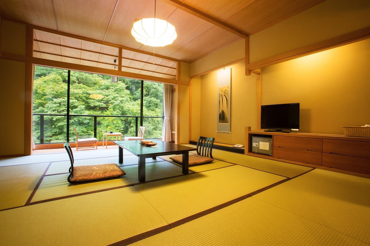 Hotel Osawa Onsen Sansuikaku Hanamaki Zimmer foto