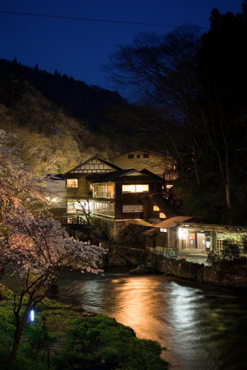 Hotel Osawa Onsen Sansuikaku Hanamaki Exterior foto